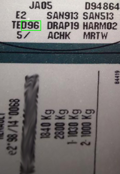 RENAULT paint identification label – locate your car’s factory color code.